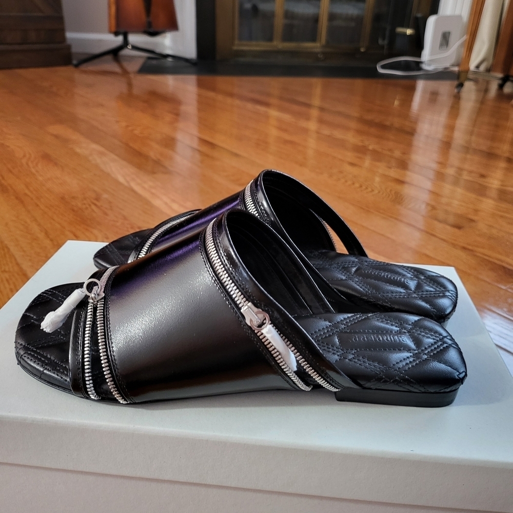 Burberry Black Sandals with Silver Zipper Detail - Picture 4 of 14